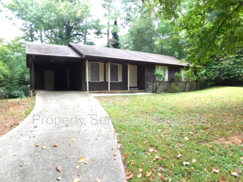 3 Bedroom House – 7593 Casper Ct, Jonesboro, GA