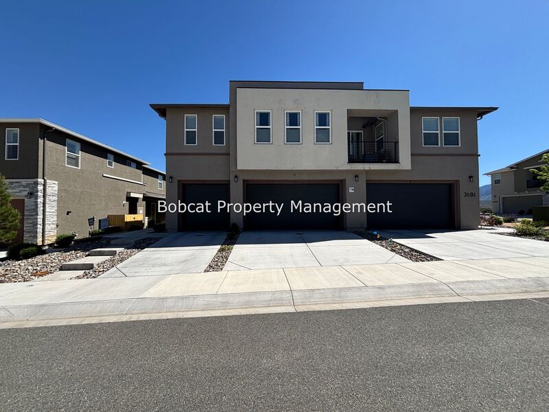 Carson City Townhome: 3601 Pulsar Ln