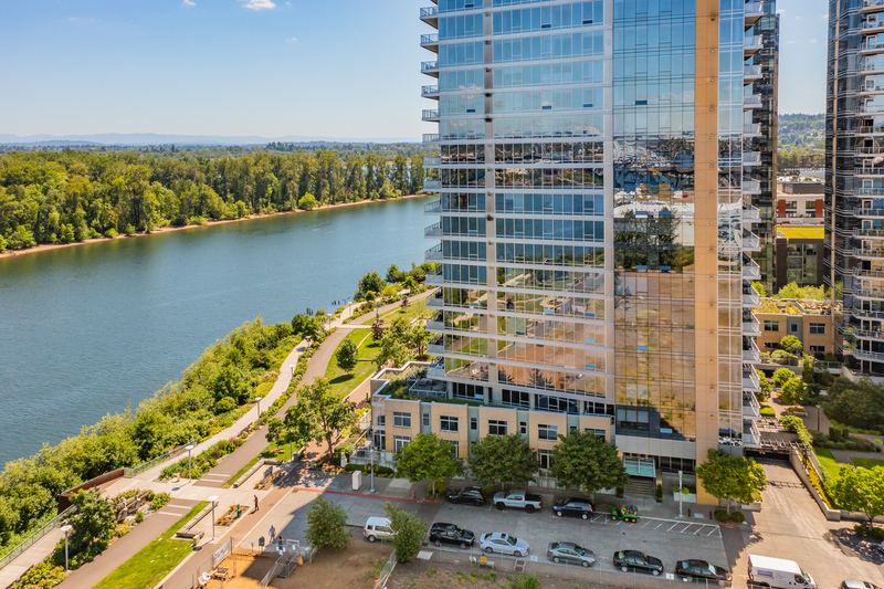 Portland House: 844 S Curry Street