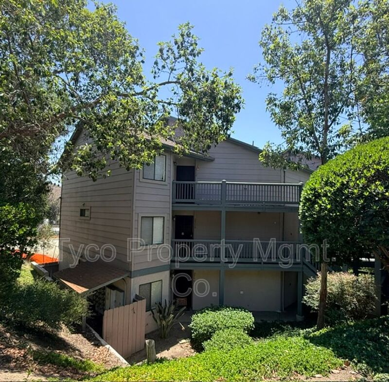 San Diego House: 2912 Anawood Way