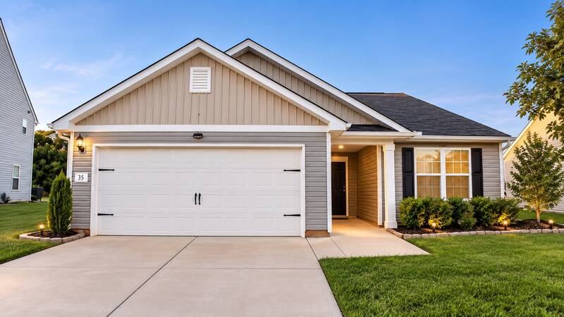 Youngsville House: 35 Shallow Drive