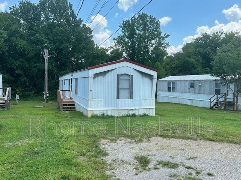 Belfast Condo: 1970 Fayetteville Hwy
