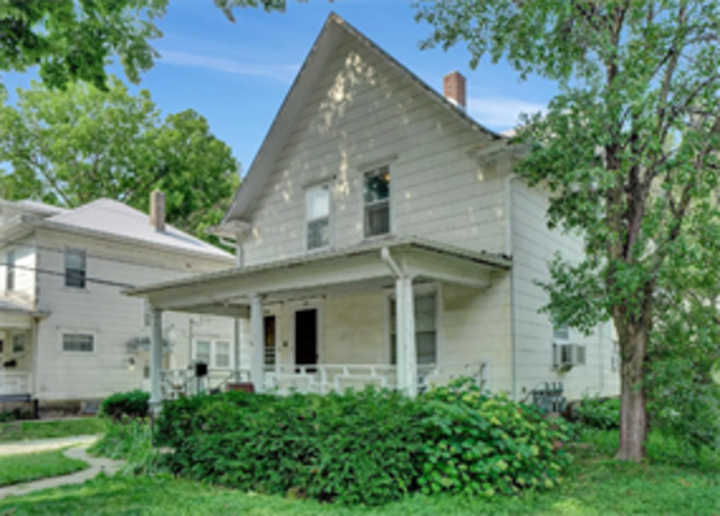 Lincoln Condo: 1717 S 13th