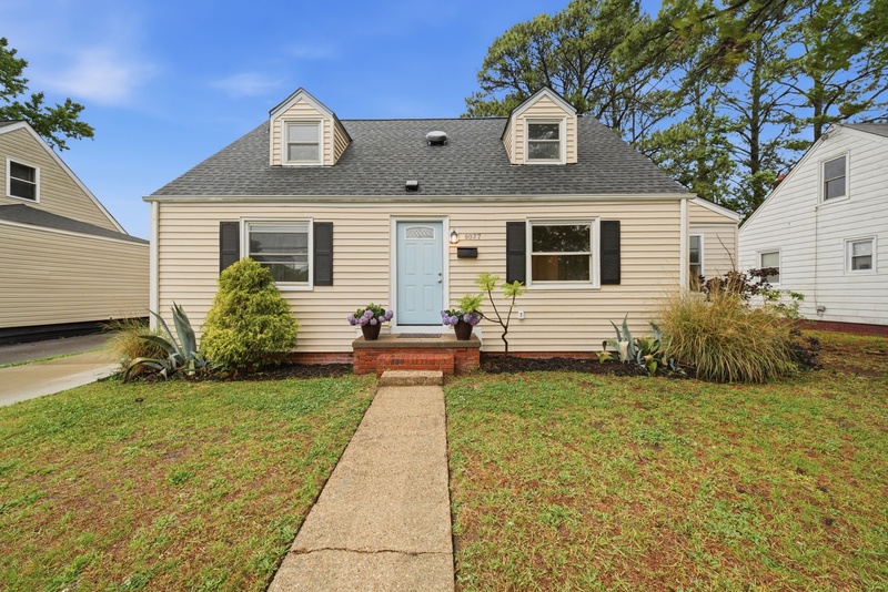 Norfolk House: 8037 Crescent Road