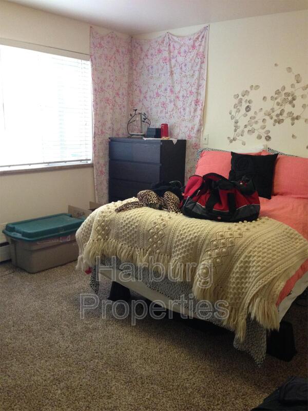 Boulder House: 1717 BASELINE ROOM #3