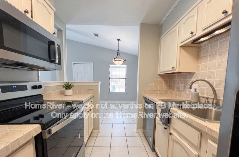 Pensacola Condo: 2299 Scenic Hwy