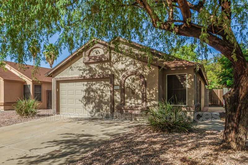 Phoenix House: 3022 E Michigan Ave