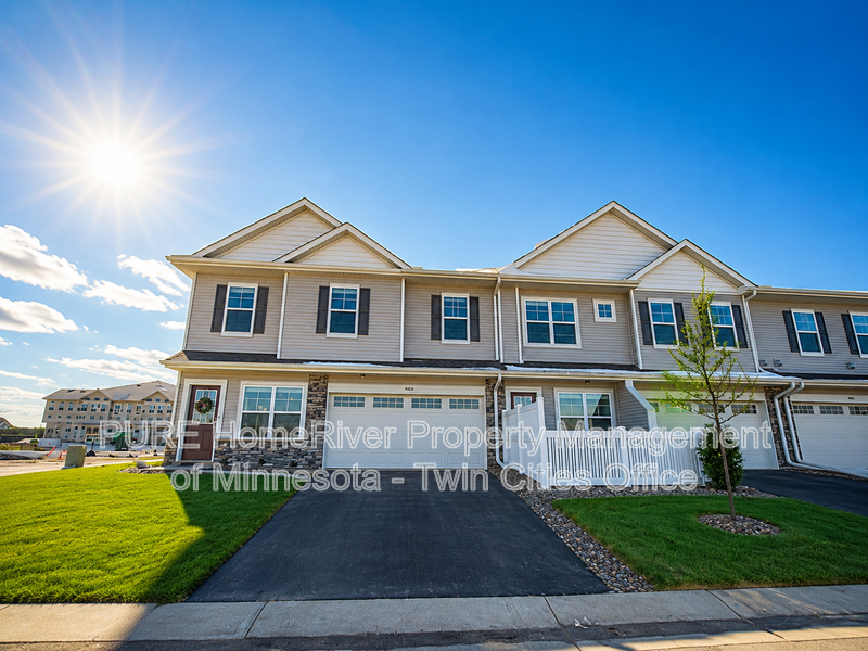 Rosemount Townhome: 14803 Ardee Pl