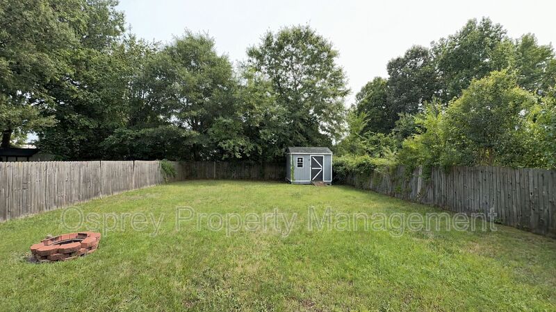 Spacious 4-Bedroom Norfolk Home with Fenced Yard, Deck & 2-Car Garage - Photo 12
