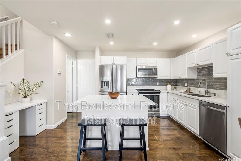 Ewa Beach House: 91-1013 Kaipalaoa St.