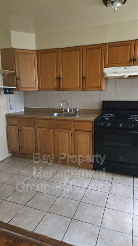 Philadelphia House: 5202 F St