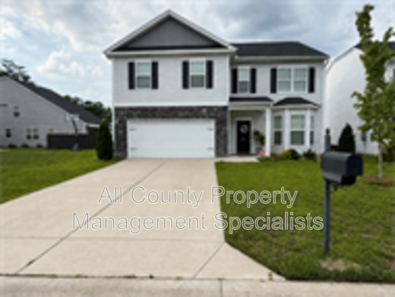 Columbia House: 763 Deerwood Crossing Dr.