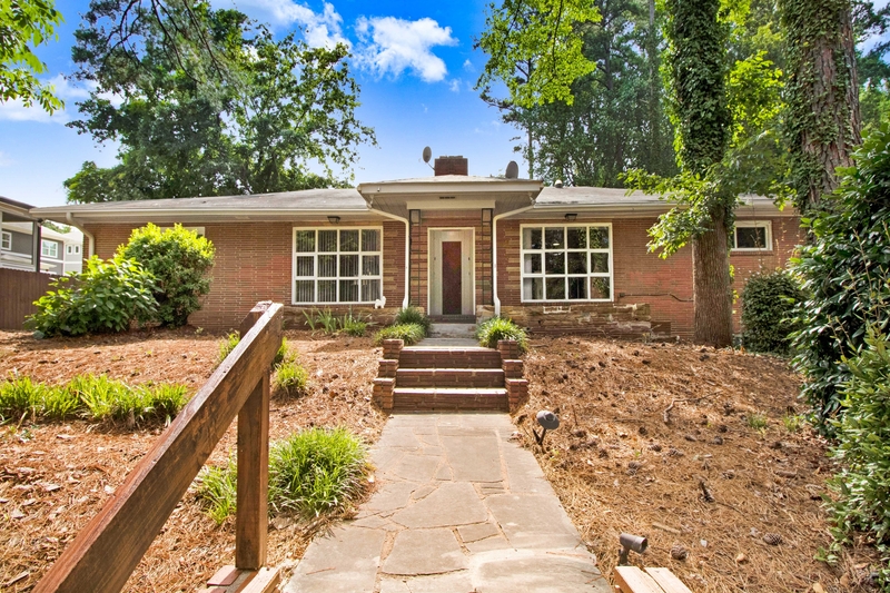 Raleigh Condo: 105 Pineland Circle - C