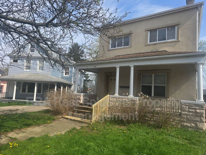 Cleveland Condo: 3816 Upper