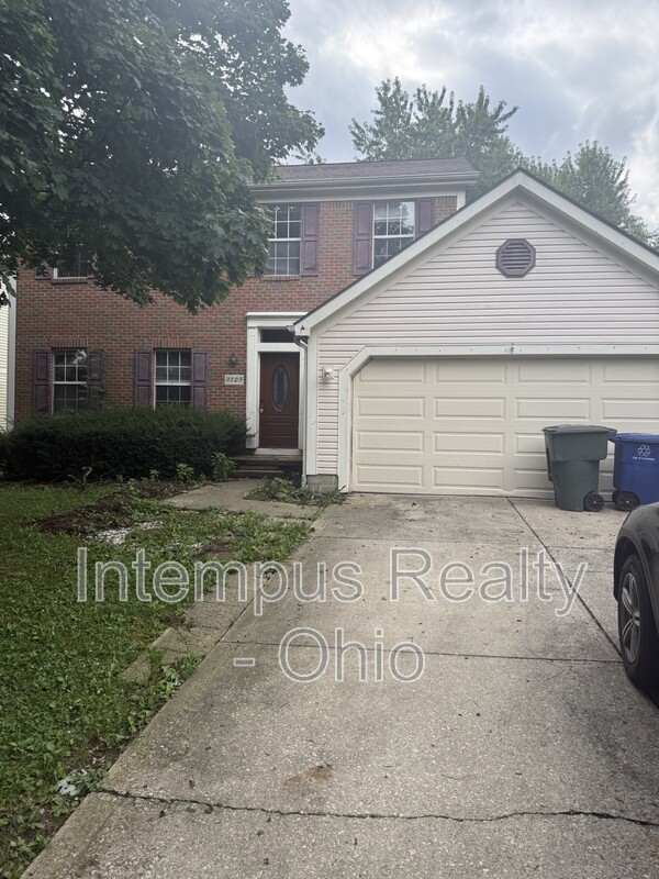 Pickerington House: 3125 Highland Park Dr