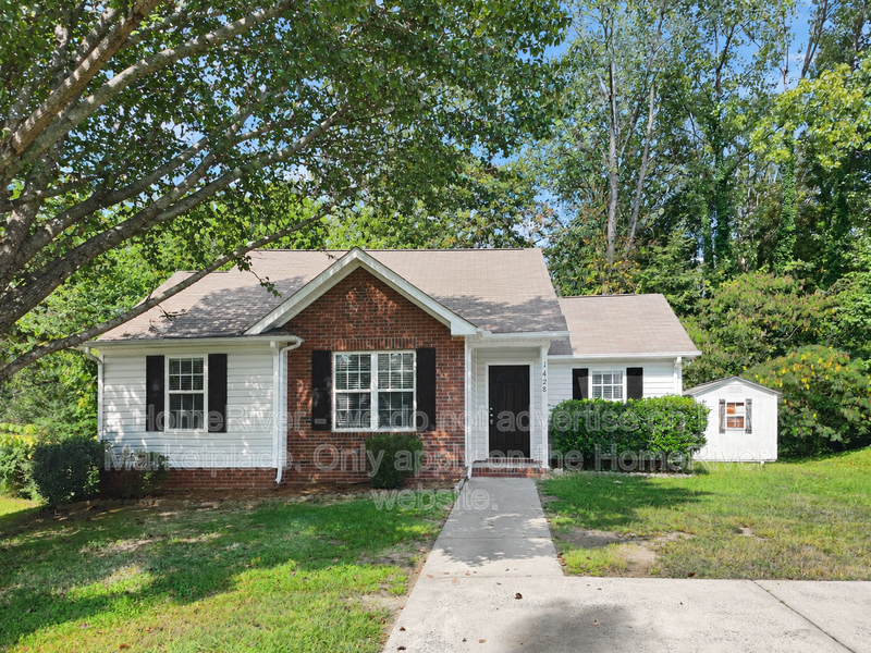 Charlotte House: 1428 Bells Knox Rd