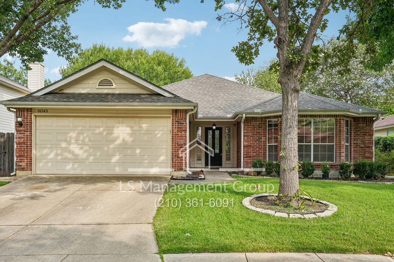 San Antonio House: 14343 Markham Glen