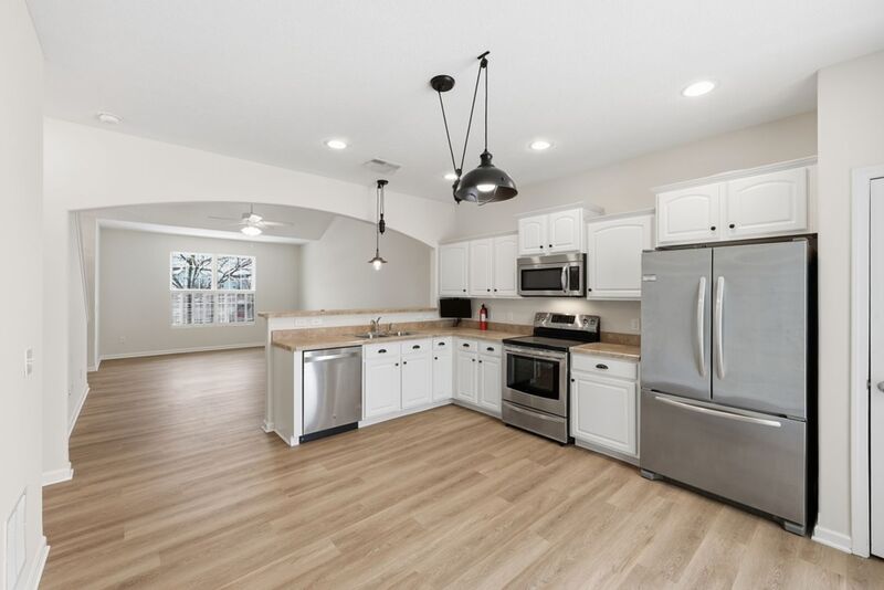 Dublin House: 5786 Marble Creek