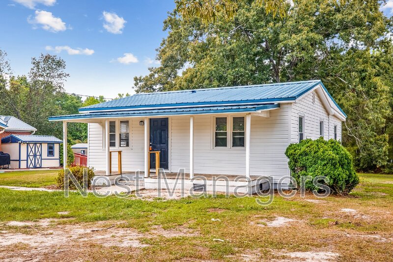 Linden House: 10709 Ramsey Street
