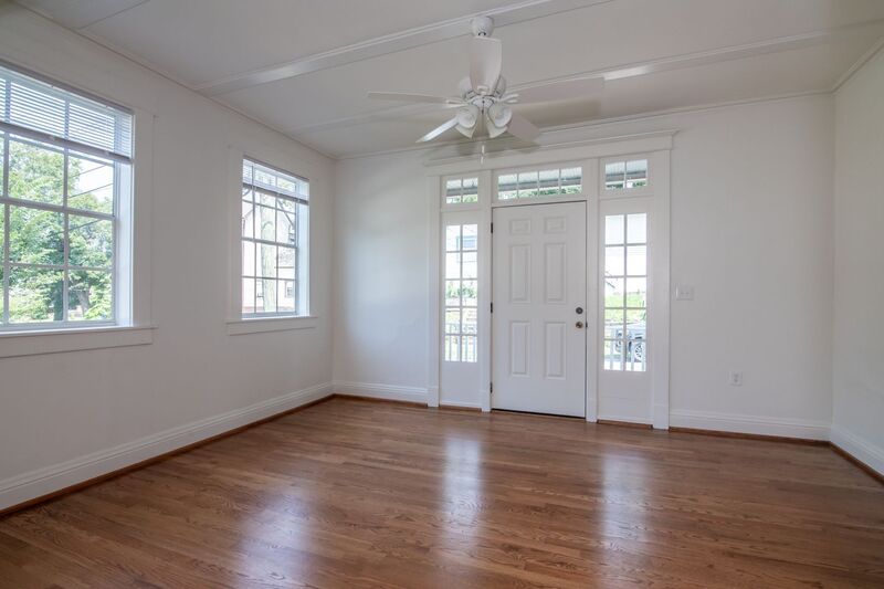Birmingham House: 1215 15th Avenue S