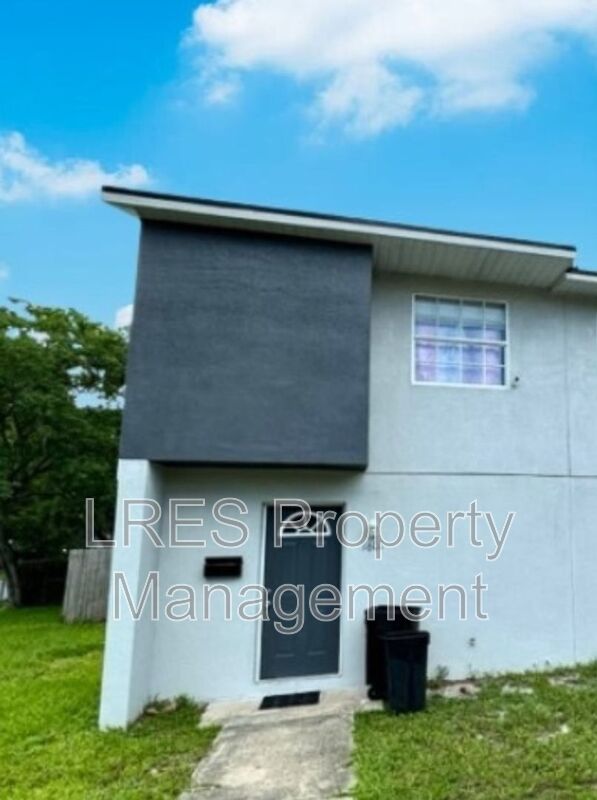 Sanford House: 1601 Terrace Drive