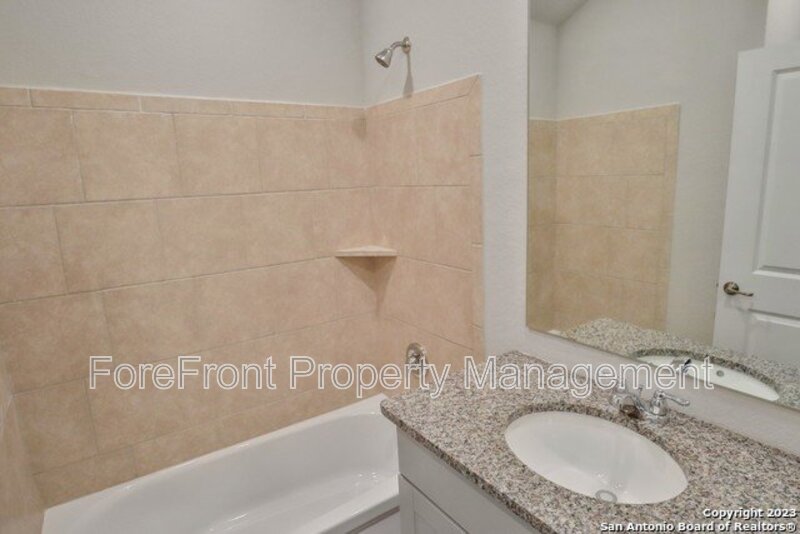 12023 Links Parkway San Antonio TX 78221 - Photo 11