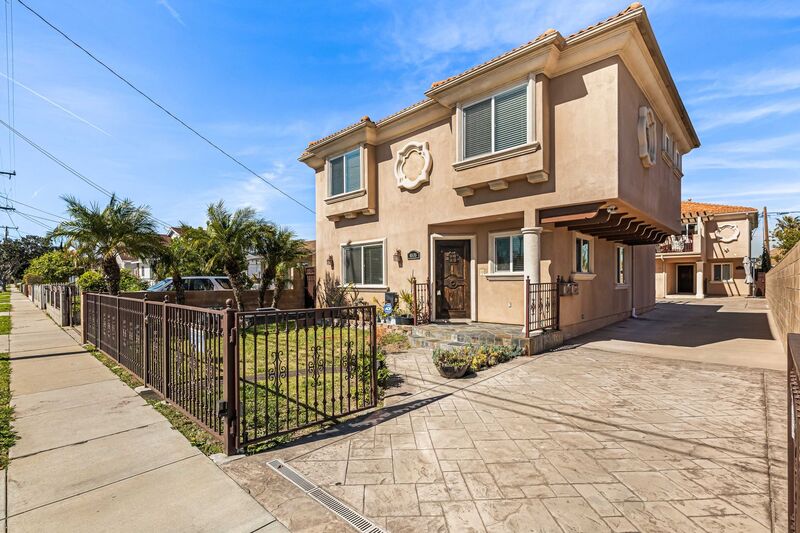 Lawndale House: 4535 W. 168th Street