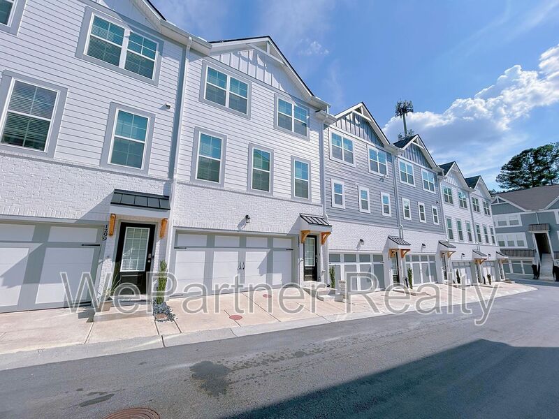 Atlanta Townhome: 1297 Ascot Ter