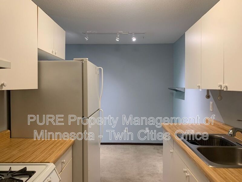 Bloomington Condo: 8045 Xerxes Ave S