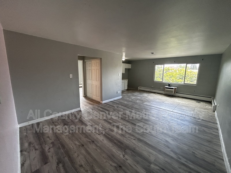 Main image for 1590 Clinton St 201