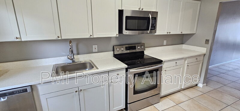 Altamonte Springs Condo: 725 Northlake Boulevard