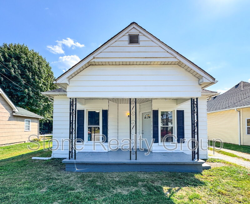 Terre Haute House: 7581 Wabash Avenue