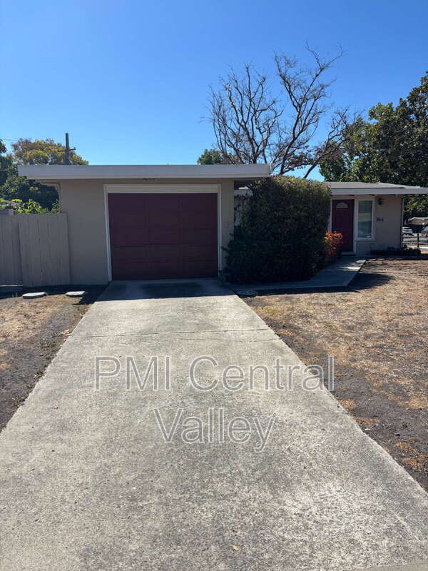 Sunnyvale House: 944 Bridgewood Way