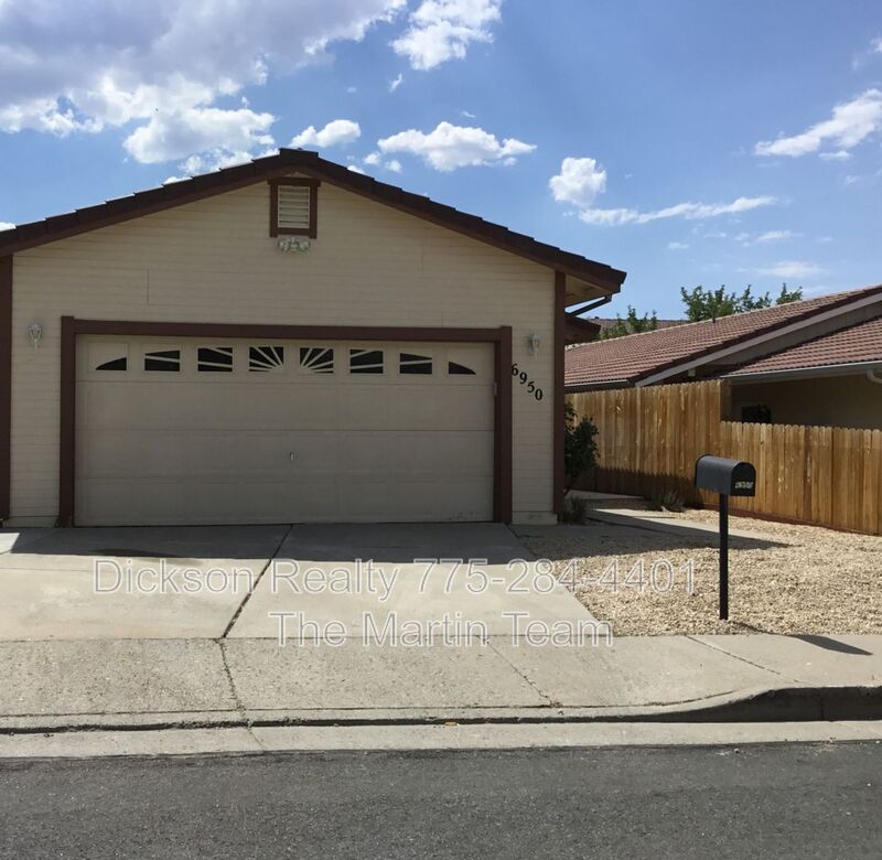 Reno House: 6950 Forsythia Way