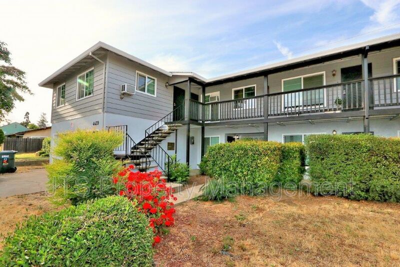 Sacramento Condo: 4439 V Street