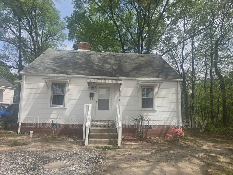 Greensboro House: 1703 E. Gate City Blvd