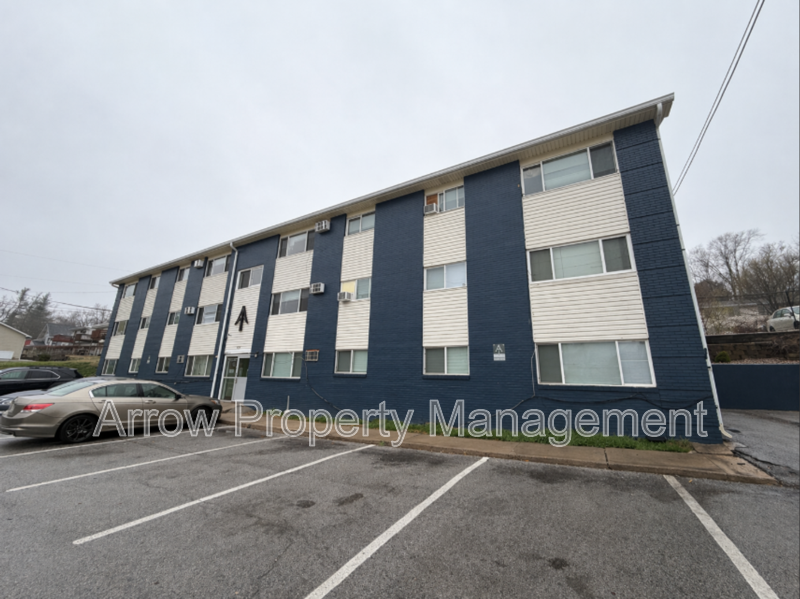 Omaha House: 5725 S 14-20