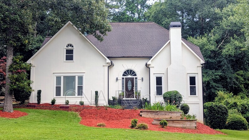 Marietta House: 573 Trailwood Ln