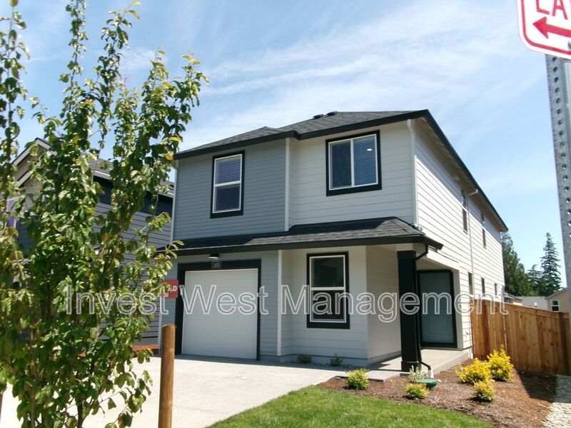 Vancouver House: 1405 NE 121 Avenue