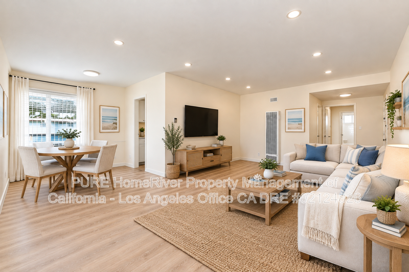 Sherman Oaks House: 4427 Murietta Ave