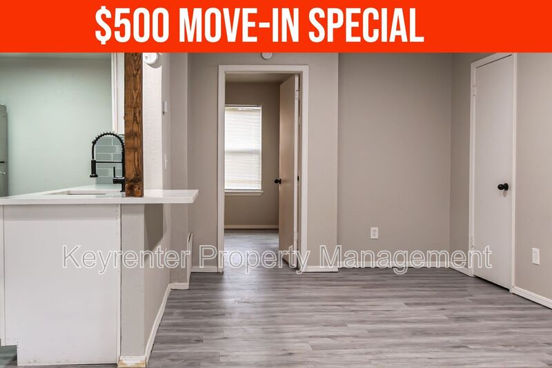 Oklahoma City Condo: 735 NW 30th St - Unit 12