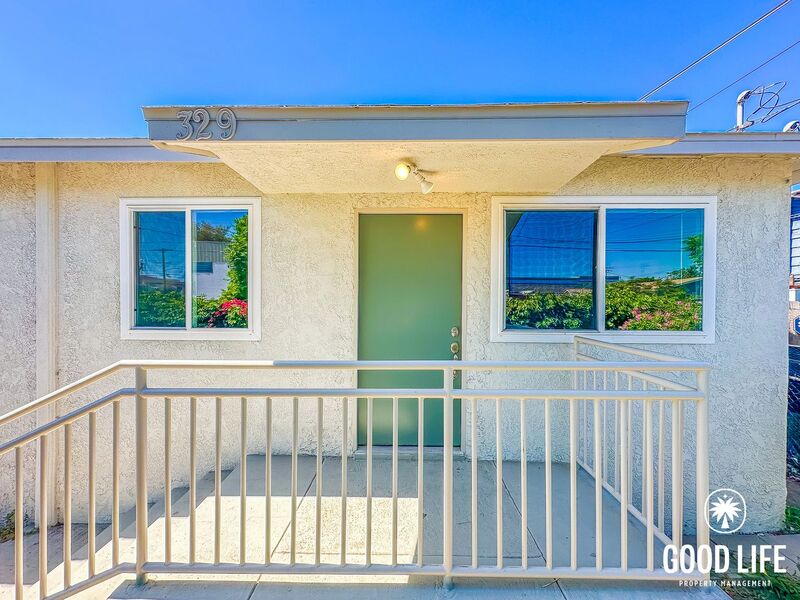 National City House: 329 W 14th St
