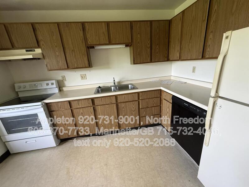 Baraboo Condo: 1117 12th Street #4