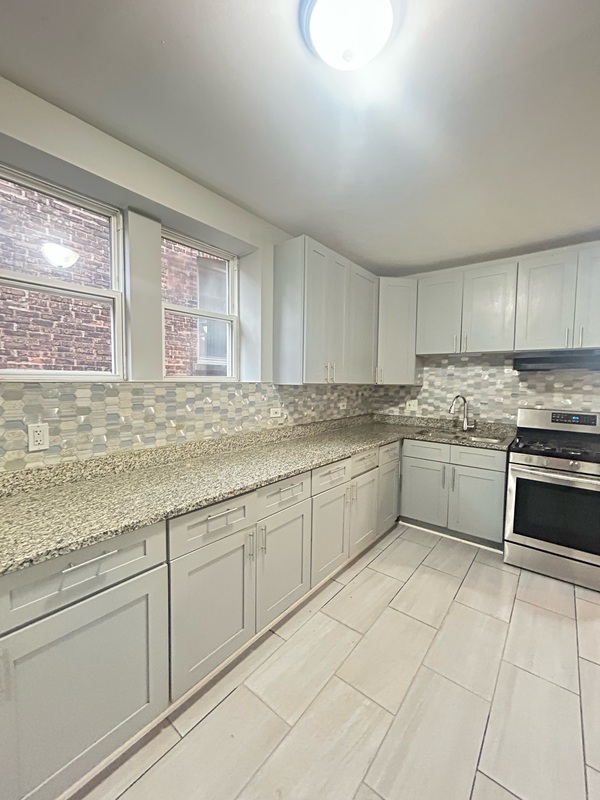 Chicago Condo: 7653 South Essex Avenue - 2