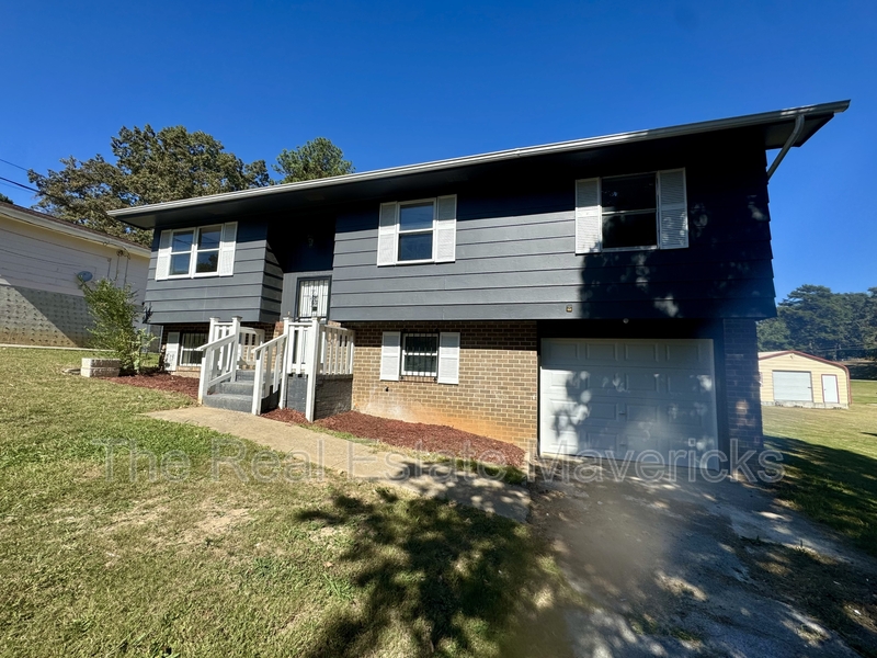 Chattanooga House: 6311 Rosemary Drive