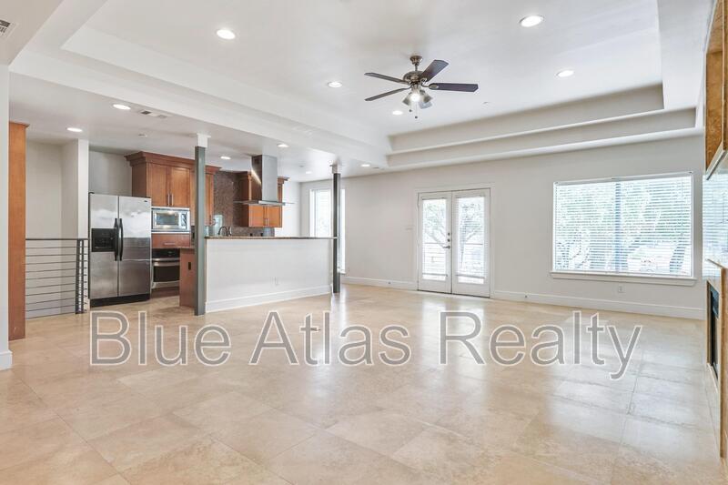 Lewisville Townhome: 2690 Rockbrook Drive - 3