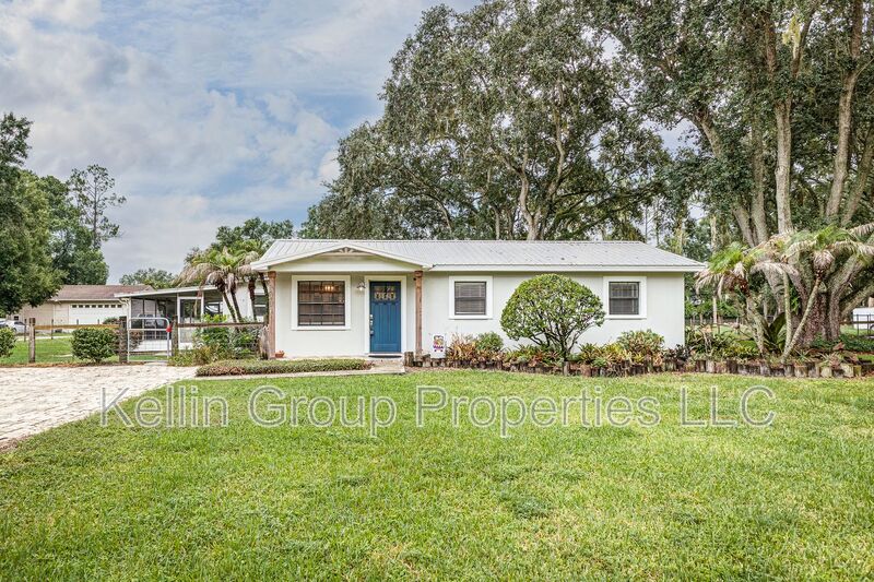 Lakeland House: 2220 Mini Ranch Rd