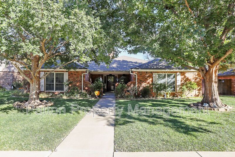 Amarillo House: 4007 Pinehurst Drive