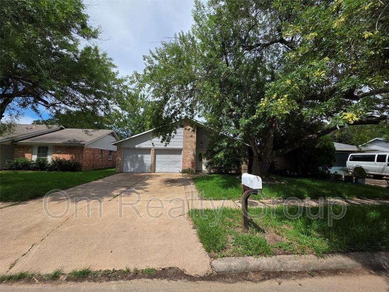 Katy House: 1115 Rock Canyon Drive