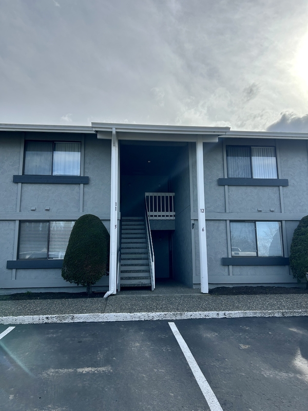 Everson Condo: 111 West 3rd Street - 7